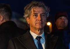 Samovoljno ravnanje? V stranki Roberta Goloba mimo koalicijskih strank vložili novelo zakona