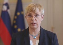 VIDEO: Pirc Musarjeva se je odzvala na posnetke medvrstniškega nasilja med celjskimi šolarkami