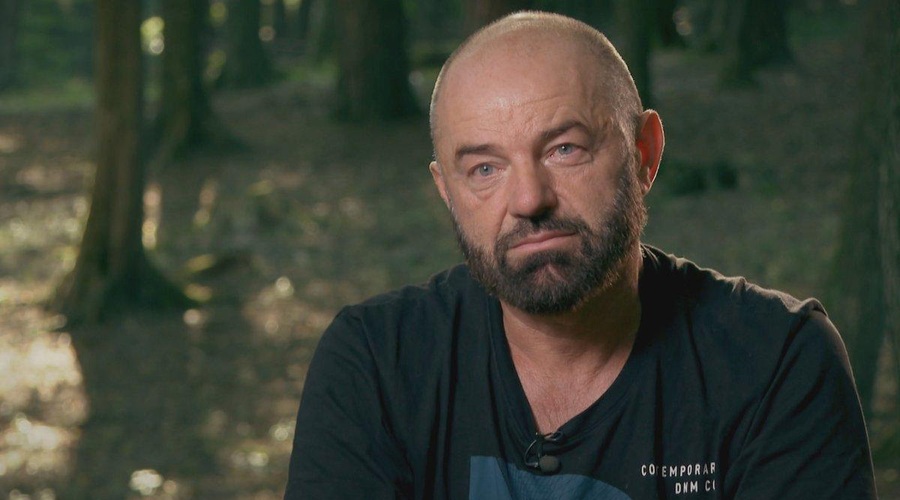 Jan Knez po požigu imetja: "Zimo bom moral prebroditi v zabojniku" (foto: Voyo/posnetek zaslona)