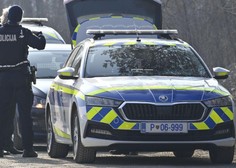 Policisti stopili na prste 35-letnemu Kranjčanu, ki je doma hranil večje količine prepovedane droge