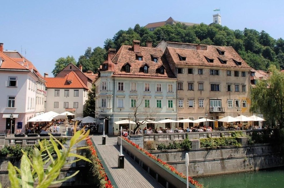 Če vas bo pot za vikend zanesla v Ljubljano, nikar ne spreglejte: obetajo se cestne zapore (imamo podrobne podatke) (foto: Profimedia)