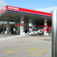 Številni jezni in razočarani, potem ko je Petrol zaprl znano črpalko (v podjetju se branijo z zanimivimi argumenti)