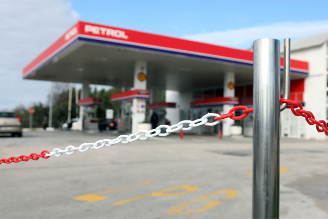 Številni jezni in razočarani, potem ko je Petrol zaprl znano črpalko (v podjetju se branijo z zanimivimi argumenti)