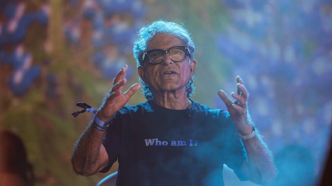 Deepak Chopra o notranji poti do bogastva: "Ko smo v stanju dharme, sledi obilje." (foto: profimedia)