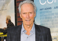 Clint Eastwood je ljubezen znova našel pri svojih 90 letih, pravijo, da gre za neobičajno izbiro (FOTO)