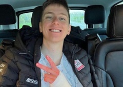 Prvič po hudem padcu, boleči poškodbi in operaciji se je oglasil Tadej Pogačar: "Lahko sem srečen, saj ..."