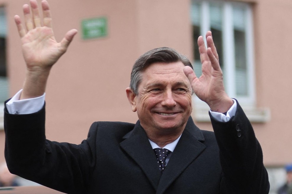 Še Američani se čudijo Borutu Pahorju: nekdanji predsednik in po svetu potuje s takšnim prevozom (FOTO) (foto: Profimedia)
