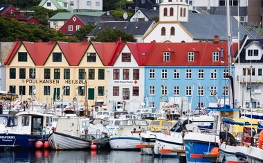 Ferski otoki: najbolj eksotična evropska destinacija, kamor vozi le en trajekt na dan