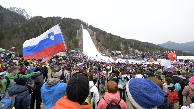 Smučarski zvezi Slovenije je uspelo: v Planici zdaj tudi finale sezone skakalk (foto: Profimedia)