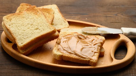 Nikar ne jejte tega namaza: je nevaren za zdravje, umaknili ga bodo s trgovskih polic