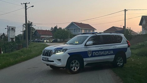 Nova grozljivka v Srbiji: 21-letnik ustrelil 25 oseb, umrlo jih je osem