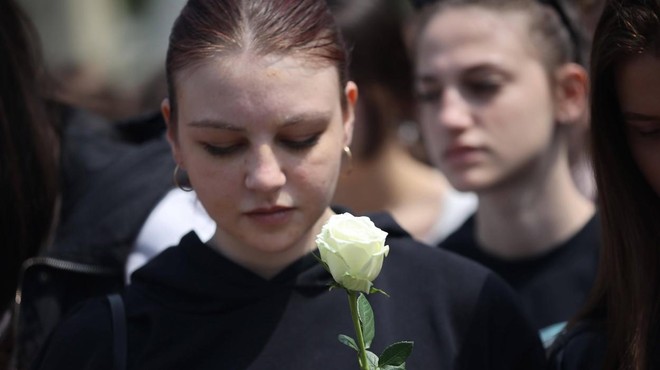 Psihiater Milan Košuta o 13-letnemu morilcu iz Beograda: "Teoretično bi ga lahko rehabilitirali, a bo to težko." (foto: profimedia)