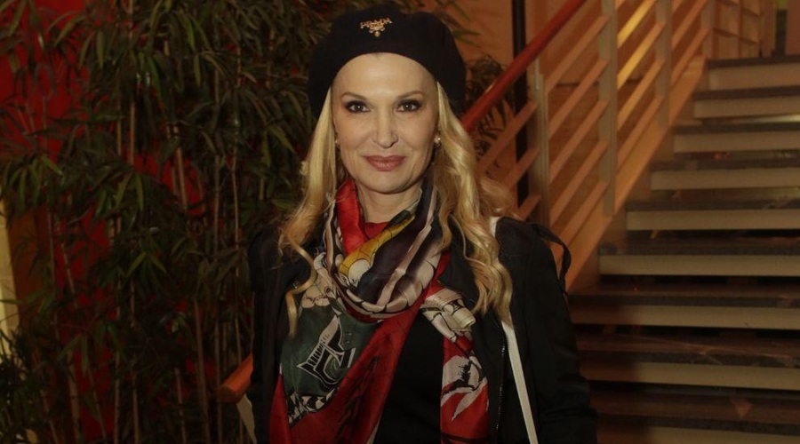 Neverjetno, kaj je legendarna diva Helena Blagne počela pred svojim 60. rojstnim dnevom (FOTO) (foto: Goran Antley)
