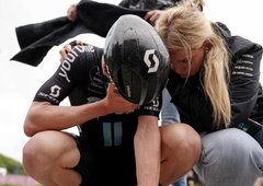 Zmagovalca dneva premagala čustva, Roglič nazadoval