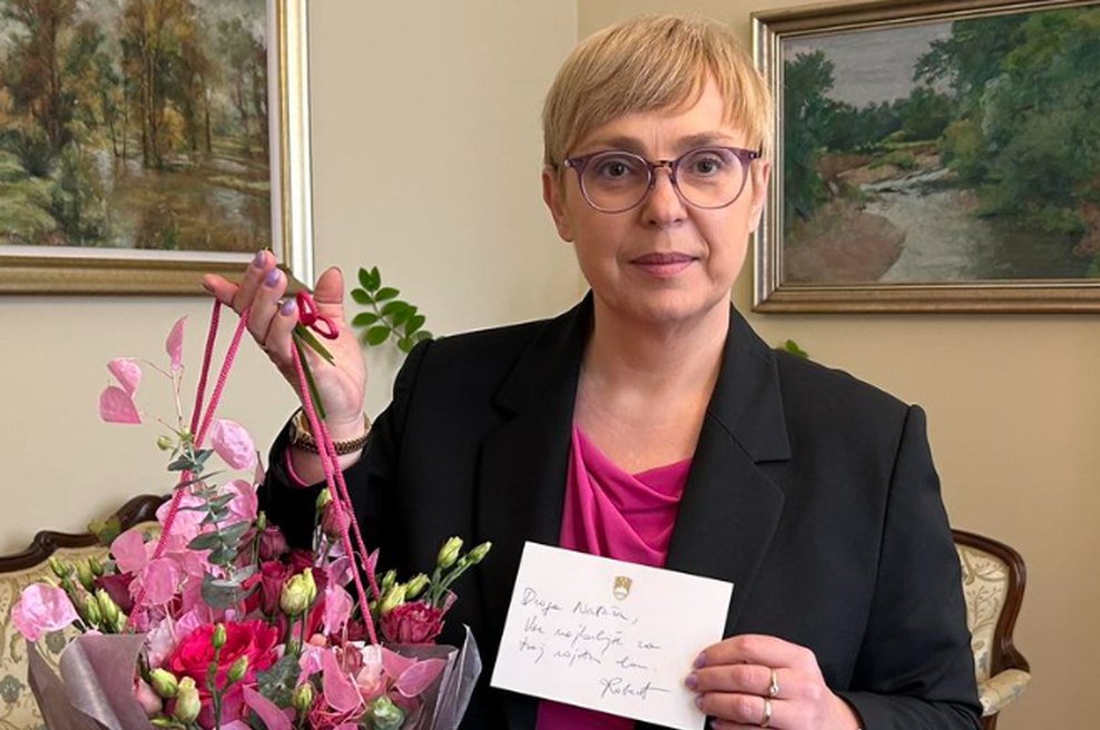 Tako lep šopek je Pirc Musarjeva dobila od Goloba, vemo tudi, zakaj (foto: Facebook/Nataša Pirc Musar)