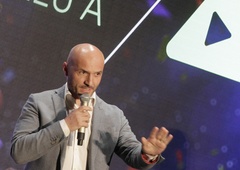 Branko Čakarmiš odhaja z vrha POP TV: lastniki naj bi bili z njim nezadovoljni