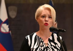 Klakočar Zupančičeva sporočila razlog, zakaj je v zadnjih dneh nismo nič videli