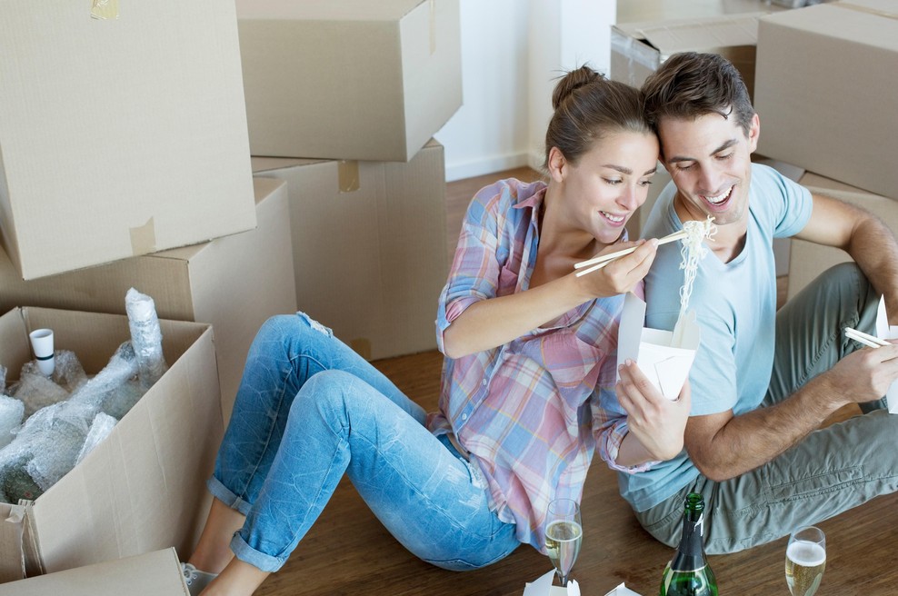 Zato je piščanec iz kitajske restavracije tako mehak in sočen, da se kar topi v ustih: ne gre za skrivne sestavine, temveč za - trik (foto: Profimedia)