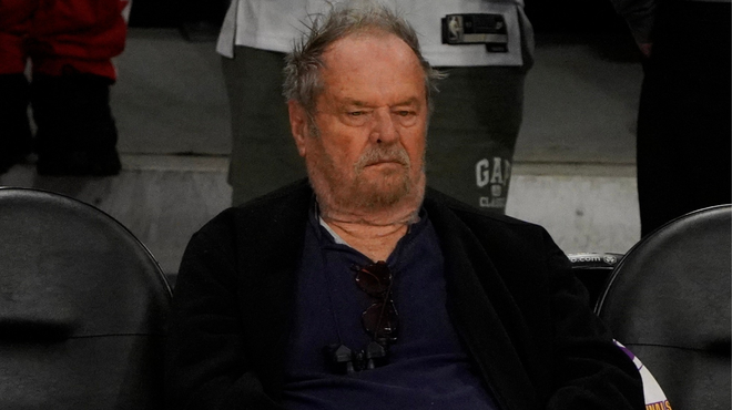 Jack Nicholson na košarkarski tekmi tarča verbalnega zbadanja (nanj sta se spravila brata srbskega zvezdnika) (foto: Profimedia)