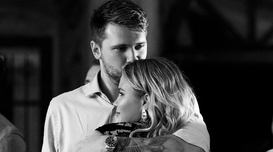 Dončićeva srčna izbranka objavila še nikoli prej videno nosečniško fotografijo (foto: Instagram/Anamaria Goltes)