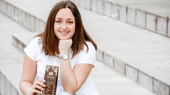 Pri 16 letih je odprla svojo prvo kavarno, zdaj o njenih slaščicah govori vsa Slovenija (foto: Aleksandra Saša Prelesnik)