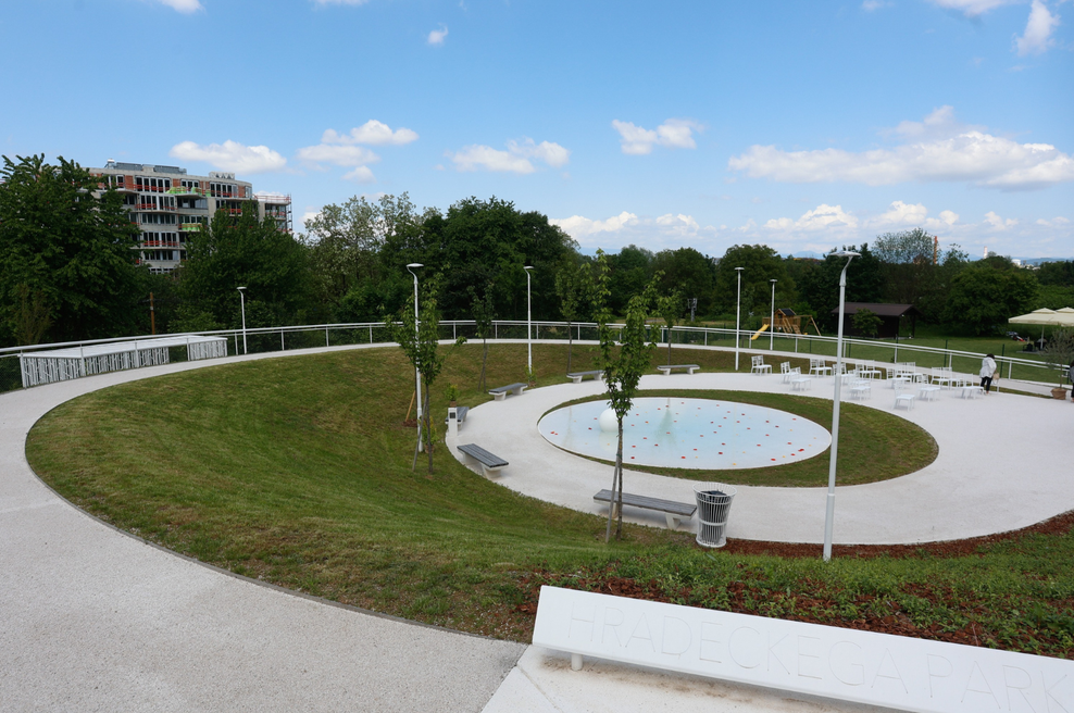 V Ljubljani odprli poseben prostor, kamor se lahko umaknejo tisti, ki prestajajo najhujše (FOTO) (foto: Bobo)