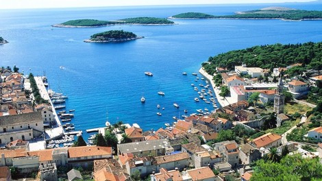 Na hrvaškem otoku, ki ga obožujejo Slovenci, prišlo do ekološke katastrofe