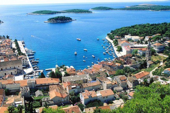 Na hrvaškem otoku, ki ga obožujejo Slovenci, prišlo do ekološke katastrofe