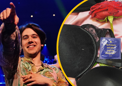 FOTO: Joker Out močno razvneli oboževalke na Hrvaškem (na oder so deževali modrčki in ženske spodnjice)