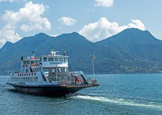 Ponesrečila se je ladja, registrirana v Sloveniji: na njej je bila večina potnikov tajnih agentov