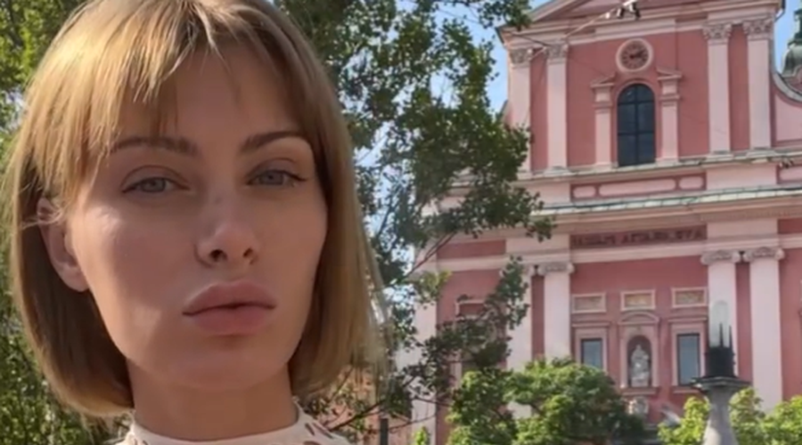 Ena največjih pornozvezdnic sveta na obisku pri nas: ali raziskuje svoje slovenske korenine? (foto: Instagram/Lana Rhoades)