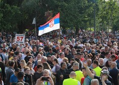 55.000 protestnikov na ulicah Beograda (državljane nagovoril tudi Dragan Bjelogrlić)