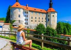 Ste si od nekdaj želeli potovati sami? To so države, ki so najbolj varne (na vrhu seznama je tudi Slovenija)