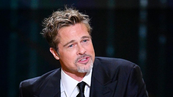 ha-25-anos-atras-descobriamos-toda-a-beleza-de-brad-pitt-em-lendas-da-paixao2  - A Soma de Todos os Afetos