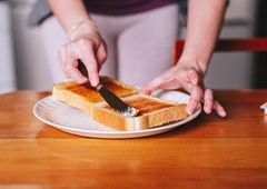 Ste kupili ta namaz? Lahko je nevaren za vaše zdravje