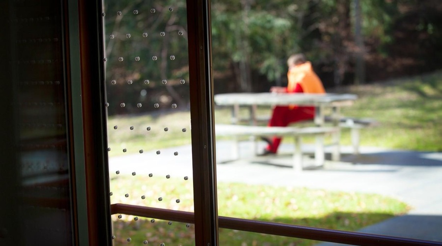 Deinstitucionalizacija psihiatrije v Evropi: ITALIJA je s svojo reformo (in REZULTATI) lahko velik zgled (foto: profimedia)