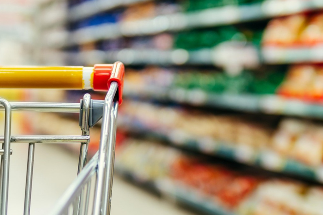 Iz slovenskih trgovin odpoklicali živilski izdelek, ki ne manjka na nobenem pikniku