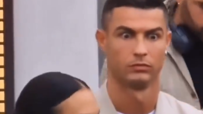 Ronaldov izraz na obrazu, ko je ugotovil, o čem govori Georgina, je že spletni hit (VIDEO) (foto: Twitter/LLF)