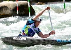 Vrhunski dosežek: Luka Božič zablestel na slovenskih brzicah in brez težav ugnal svetovno konkurenco