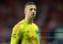 Kot nekoč Zlatko Zahović! Vratar Aljaž Ivačič samovoljno zapustil reprezentanco (znano je, zakaj)