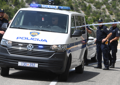 V tragični prometni nesreči na Hrvaškem umrl 18-letni Slovenec