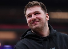 Luka Dončić na tržišče poslal nove športne copate: ene je poimenoval po blejskem jezeru (FOTO)