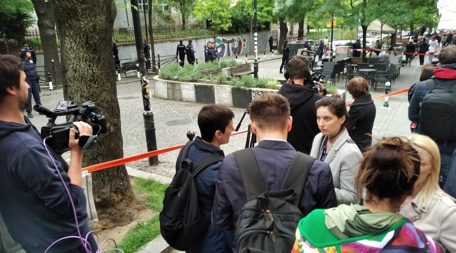 Starši 13-letnega morilca iz Beograda obiskujeta notarje: prodajata nepremičnine, ker se selijo v tujino? (foto: profimedia)