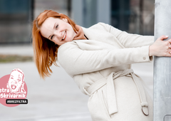 Zakaj imam poleti še vedno zimsko telo (ali kako sem en teden pred morjem ugotovila, da so mi kopalke spet pretesne)