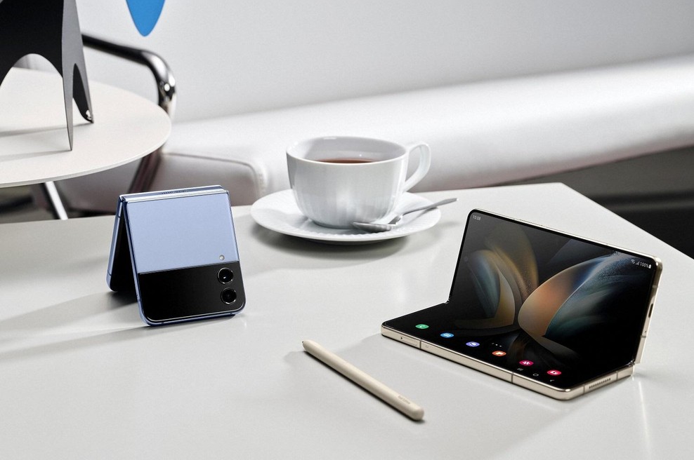 Načrtujete poletno potovanje v eno od evropskih prestolnic? Za vas smo pripravili vodnik za fotografiranje osupljivih nočnih fotografij mest s telefonom Samsung Galaxy Z serije (foto: promocijska fotografija)