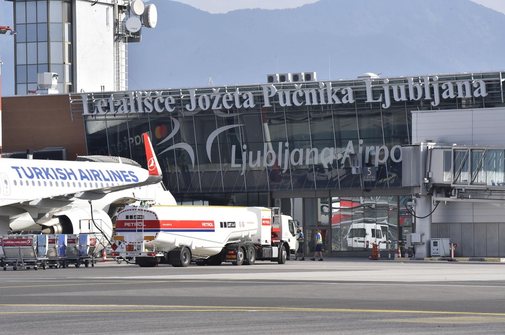 Vesela novica: iz Ljubljane bomo zdaj lahko leteli v to priljubljeno prestolnico! (foto: Žiga Živulovič jr./Bobo)