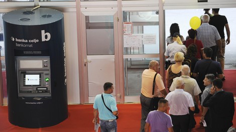 Lažje do posojila: ste tudi vi med Slovenci, ki so po novem kreditno sposobni?