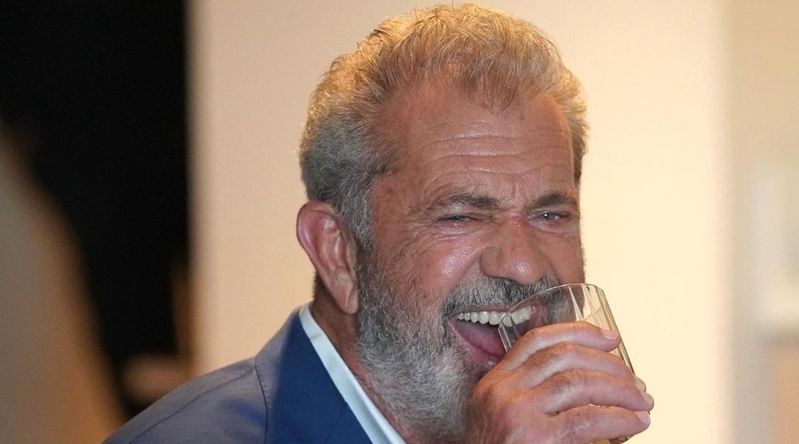 Skrivnost Mela Gibsona v Sarajevu razrešena: zaradi podobnosti s slavnim igralcem jih je moški z lahkoto prelisičil (FOTO) (foto: Profimedia)