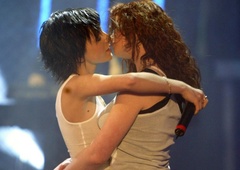 Nekoč sta se poljubljali na odru, danes se sovražita (ikoničen duo, ki ga pozna ves svet)