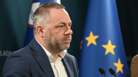 Minister za zdravje Danijel Bešič Loredan je odstopil